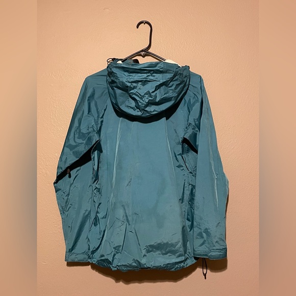 Eastern Mountain Sports rain jacket - Picture 2 of 10